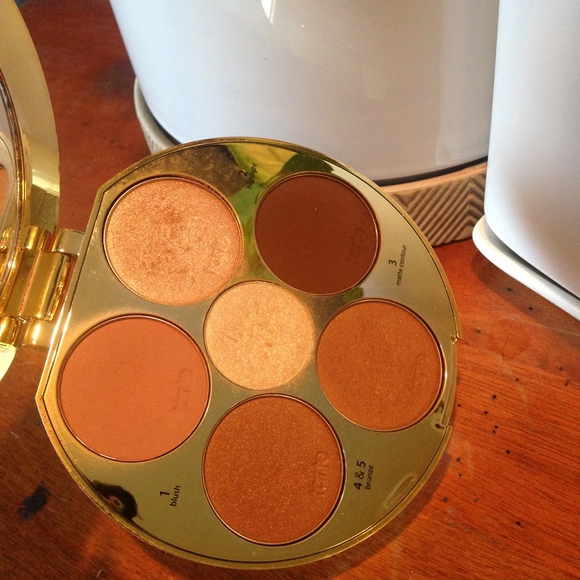 Tarte Contour Palette III - Picture 3 of 3